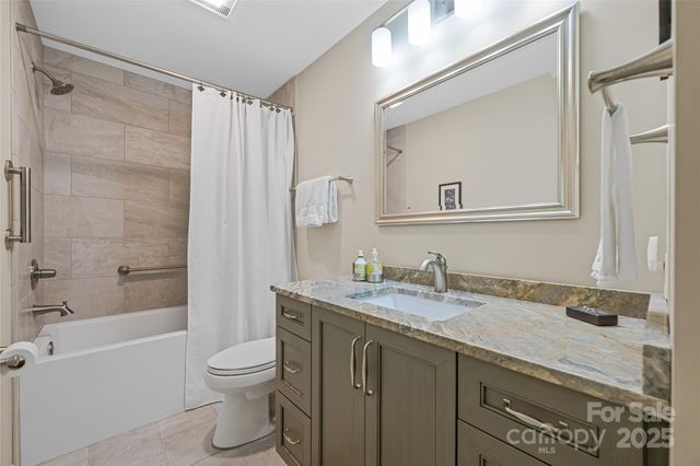 22 Timber Park Drive, Black Mountain, NC 28711