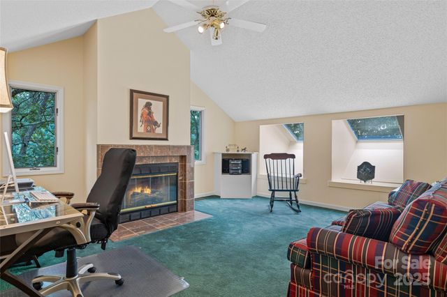 22 Timber Park Drive, Black Mountain, NC 28711