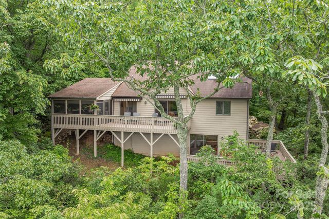 22 Timber Park Drive, Black Mountain, NC 28711