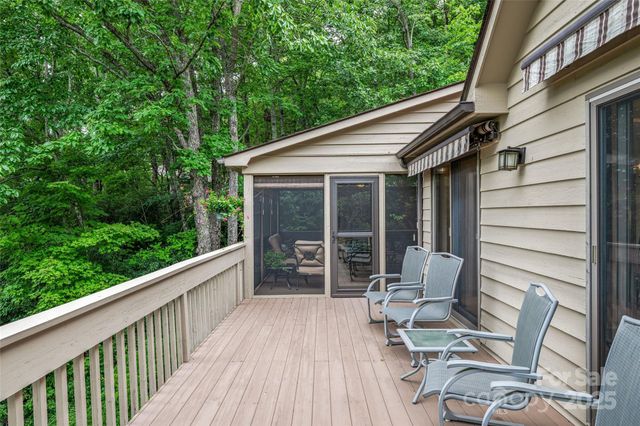 22 Timber Park Drive, Black Mountain, NC 28711