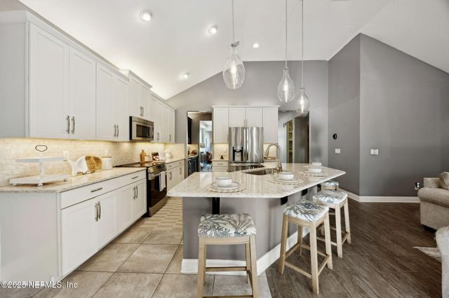 30 AUTUMN BLISS Drive, St. Johns, FL 32259