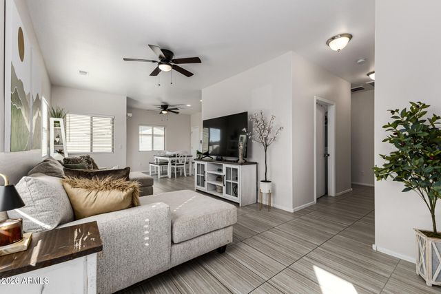 1896 W ROAD AGENT Street, Apache Junction, AZ 85120