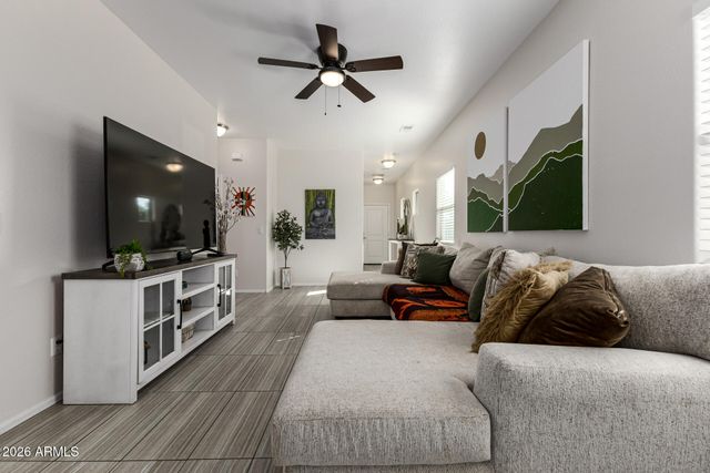 1896 W ROAD AGENT Street, Apache Junction, AZ 85120