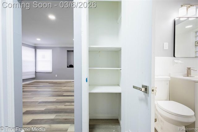 17673 Teppert Street, Detroit, MI 48234