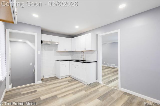 17673 Teppert Street, Detroit, MI 48234