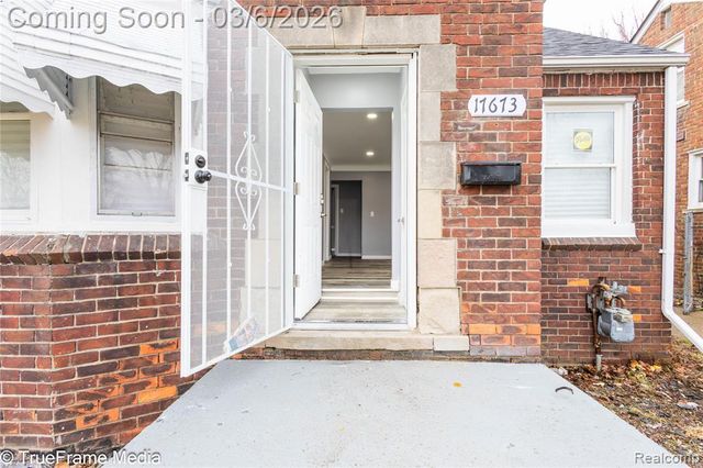 17673 Teppert Street, Detroit, MI 48234