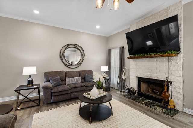 1701 Oakmeadow Drive, Decatur, TX 76234