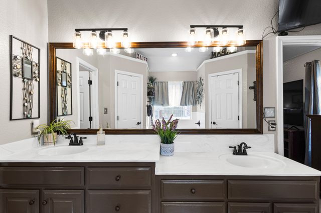 1701 Oakmeadow Drive, Decatur, TX 76234