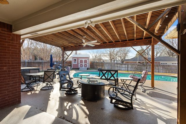 1701 Oakmeadow Drive, Decatur, TX 76234