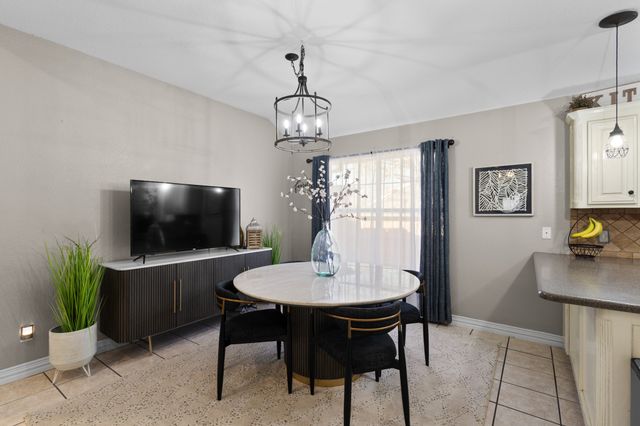 1701 Oakmeadow Drive, Decatur, TX 76234