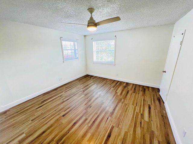 1123 N Andrews Avenue, Fort Lauderdale, FL 33311