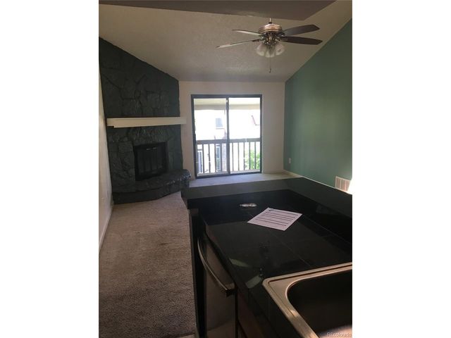 7760 W 87th Dr M, Arvada, CO 80005