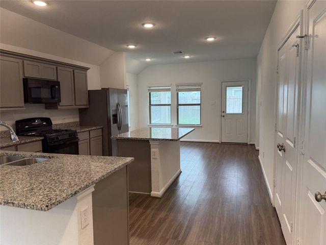 1330 Heather Rosewood Lane, Conroe, TX 77301