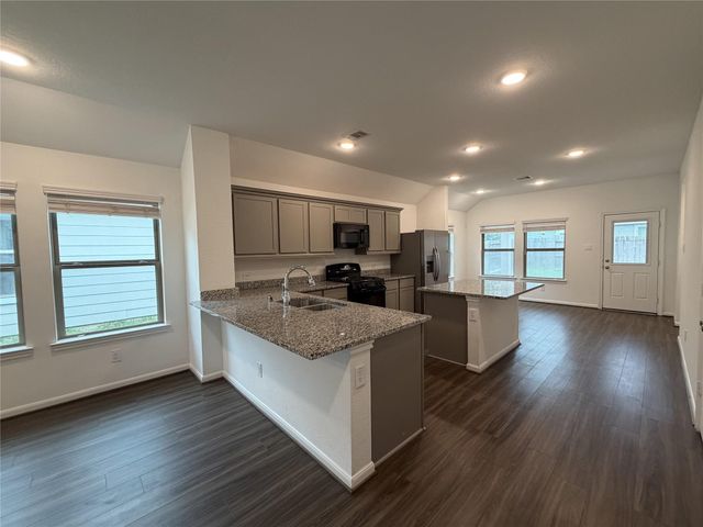 1330 Heather Rosewood Lane, Conroe, TX 77301