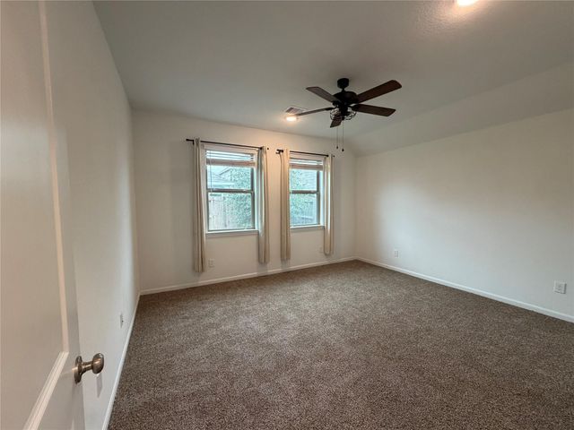 1330 Heather Rosewood Lane, Conroe, TX 77301