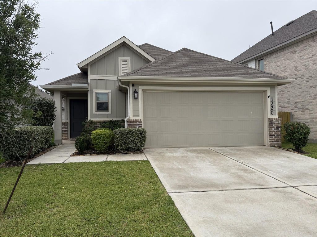 1330 Heather Rosewood Lane, Conroe, TX 77301