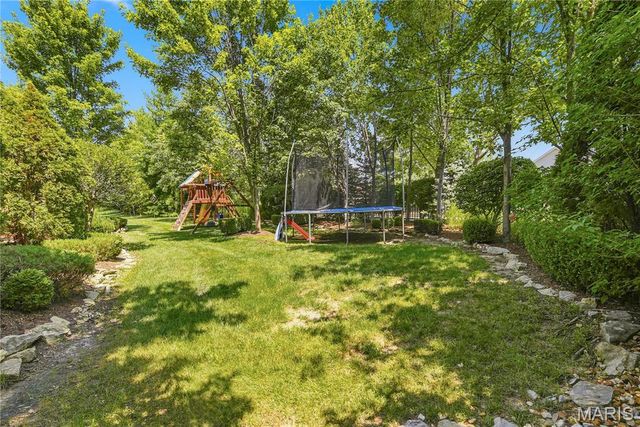 5500 Wooded Creek Drive, O'fallon, MO 63304