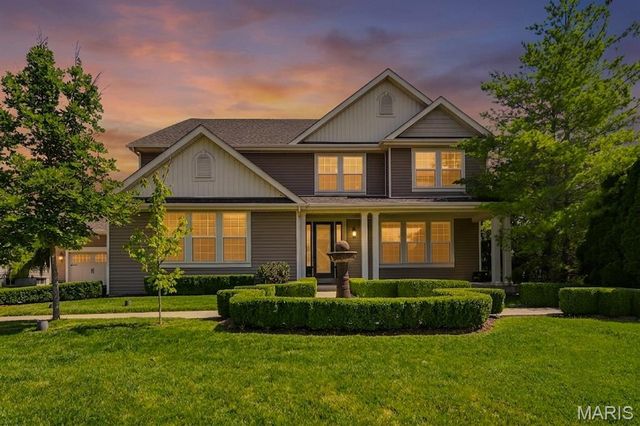 5500 Wooded Creek Drive, O'fallon, MO 63304