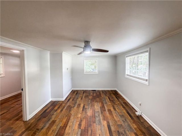 305 Woodbury Street, High Point, NC 27260