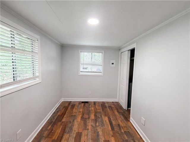 305 Woodbury Street, High Point, NC 27260