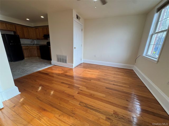 284 Main Street 2D, Beacon, NY 12508