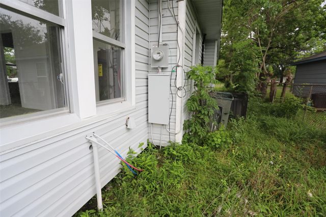 2036 12th Street, Port Arthur, TX 77640