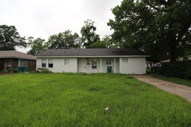 2036 12th Street, Port Arthur, TX 77640