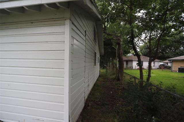 2036 12th Street, Port Arthur, TX 77640