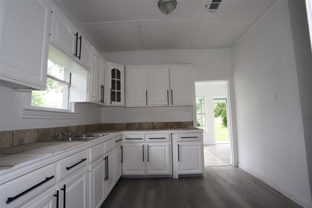 2036 12th Street, Port Arthur, TX 77640