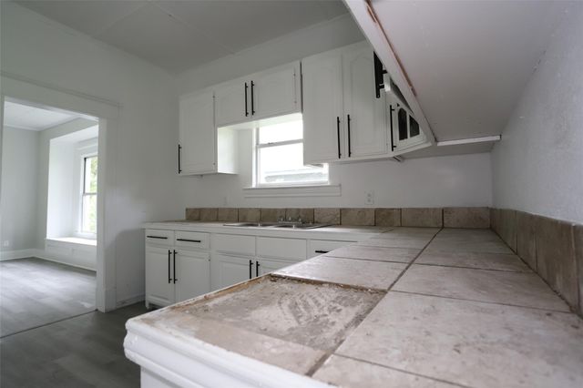 2036 12th Street, Port Arthur, TX 77640