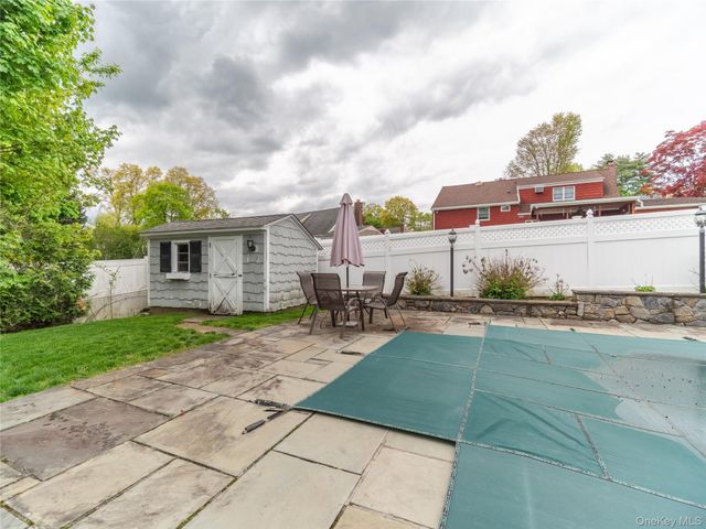 20 Priscilla Lane, Port Chester, NY 10573