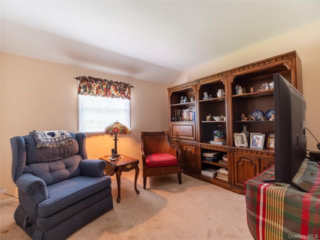 20 Priscilla Lane, Port Chester, NY 10573