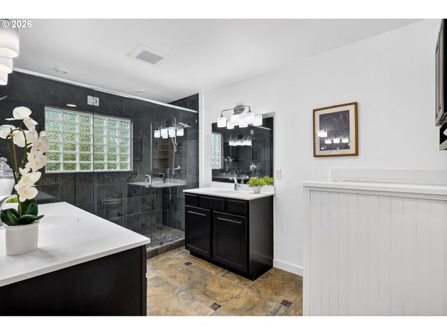 14165 Nw LINMERE Ln, Portland, OR 97229