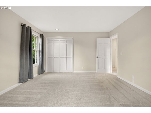 14165 Nw LINMERE Ln, Portland, OR 97229