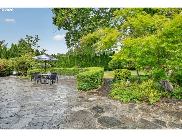 14165 Nw LINMERE Ln, Portland, OR 97229