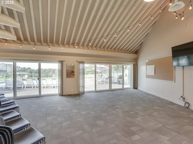14165 Nw LINMERE Ln, Portland, OR 97229