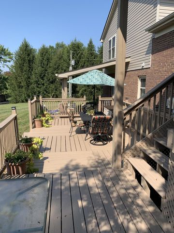 120 Rolling Ridge Drive, Berea, KY 40403