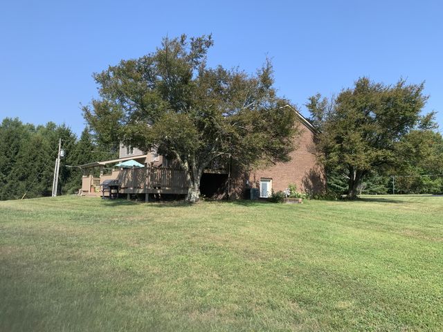 120 Rolling Ridge Drive, Berea, KY 40403