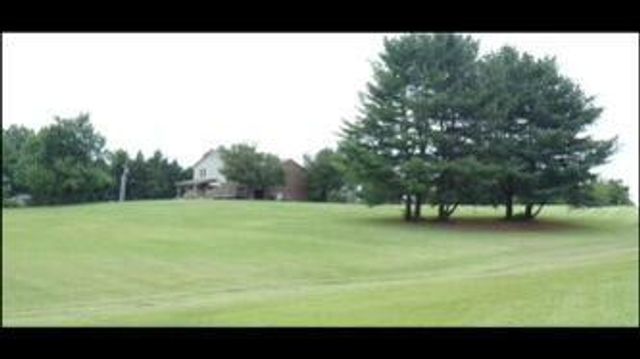 120 Rolling Ridge Drive, Berea, KY 40403