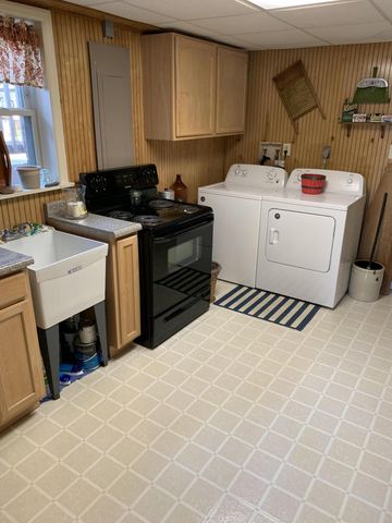 120 Rolling Ridge Drive, Berea, KY 40403