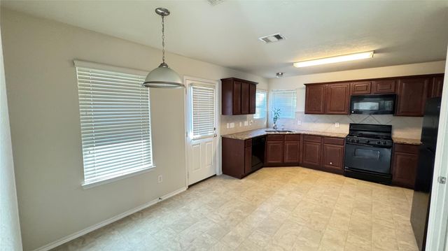 914 Crestmont Trail Drive, Missouri City, TX 77489