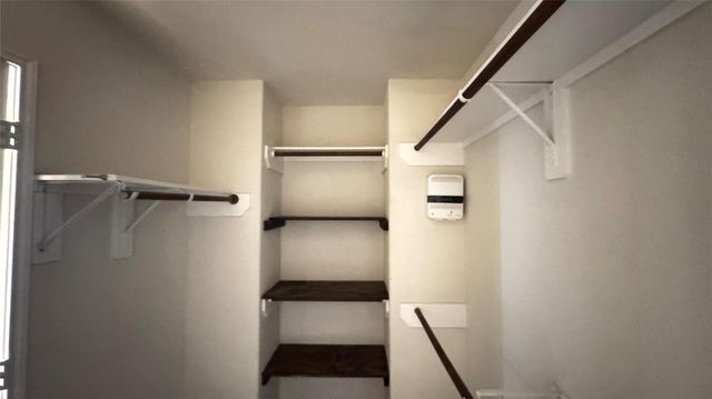 914 Crestmont Trail Drive, Missouri City, TX 77489