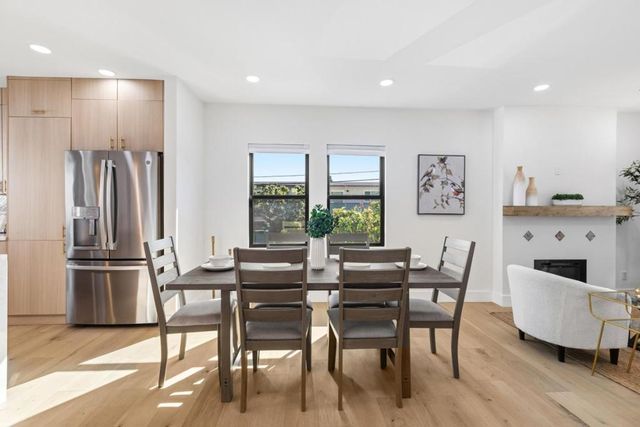 895 Laurel Avenue, Belmont, CA 94002