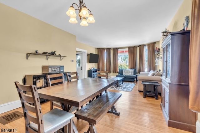 589 Mountain Ave, Bound Brook Boro, NJ 08805