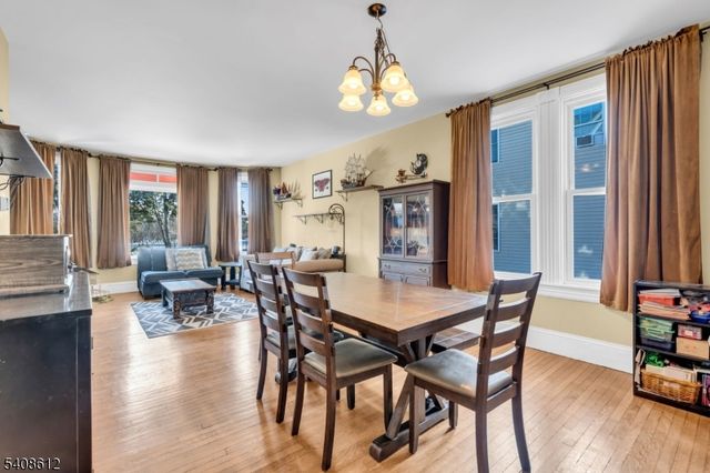 589 Mountain Ave, Bound Brook Boro, NJ 08805