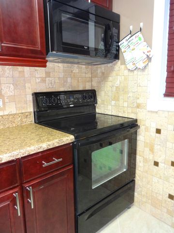 550 SW 2ND Avenue 129, Boca Raton, FL 33432