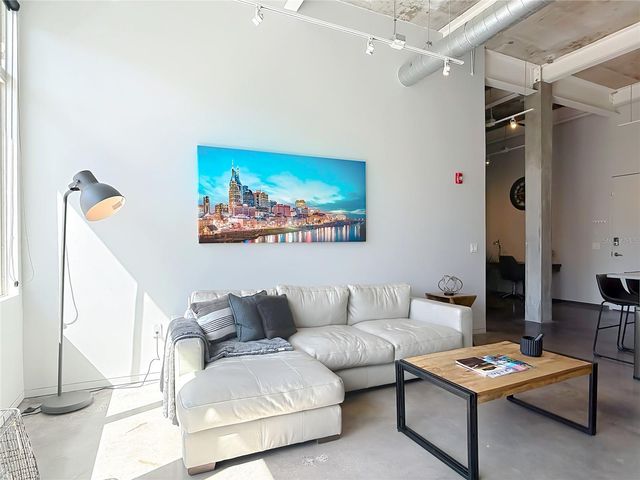 302 SE BROADWAY STREET 240, Ocala, FL 34471