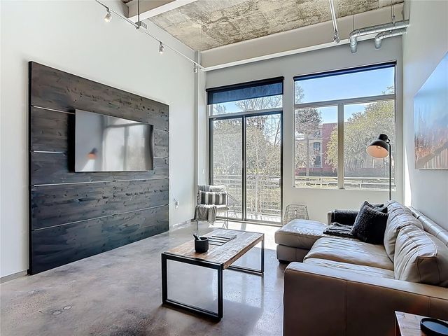 302 SE BROADWAY STREET 240, Ocala, FL 34471