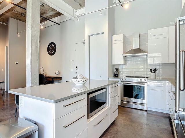 302 SE BROADWAY STREET 240, Ocala, FL 34471