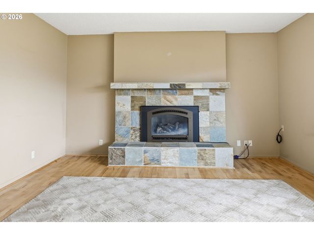 1890 TAYLOR St, Eugene, OR 97405